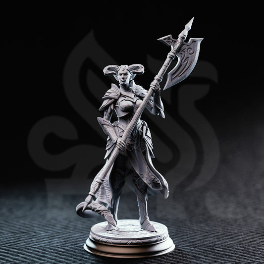 The Matriarch – Tiefling Noblewoman